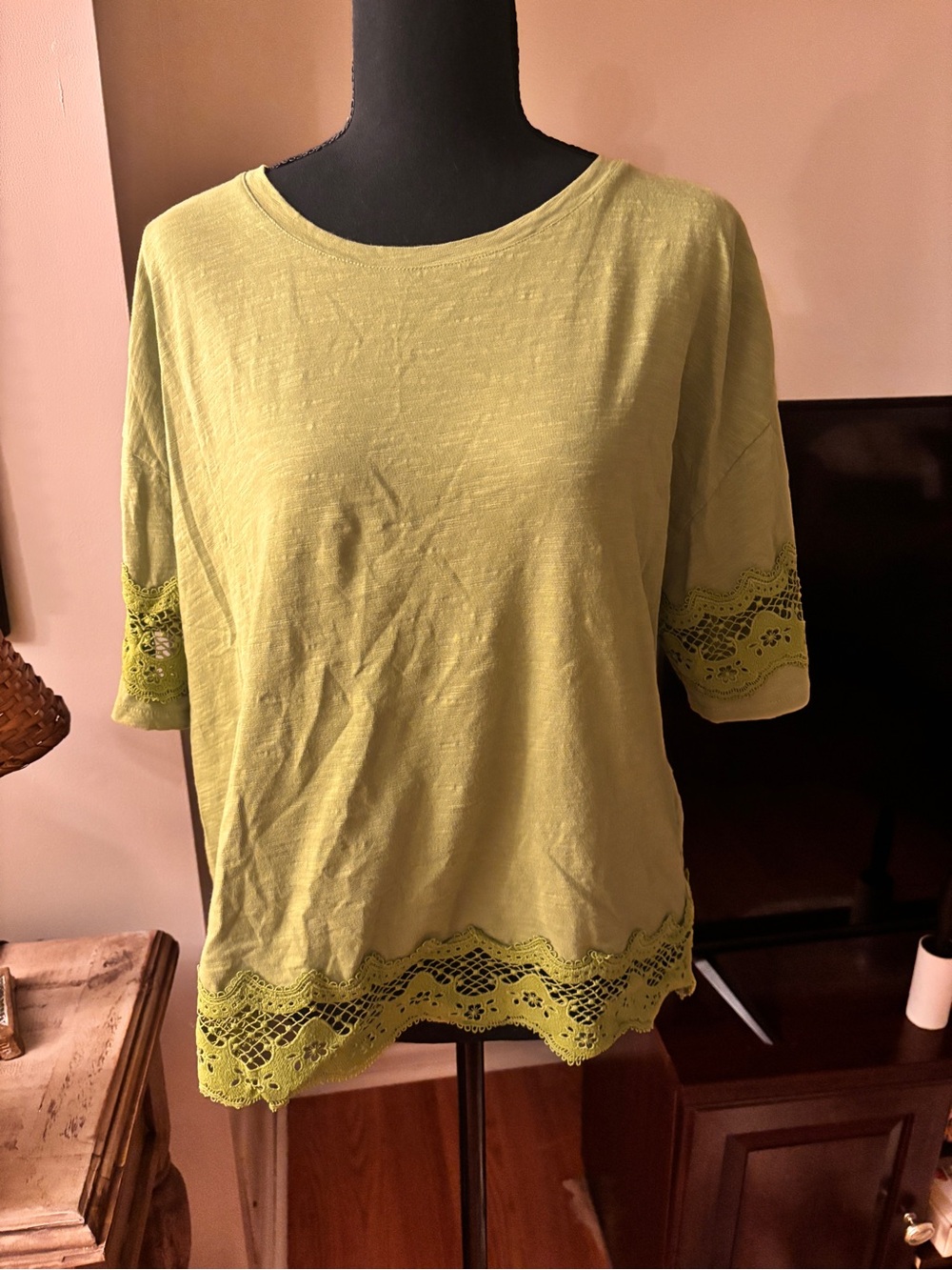 Green shirt